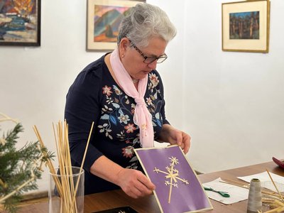 Хрестики з соломи й голуби з видутого яйця: як у ХХ столітті святкували Водохреще на Львівщині Хрестики з соломи й голуби з видутого яйця: як у ХХ столітті святкували Водохреще на Львівщині