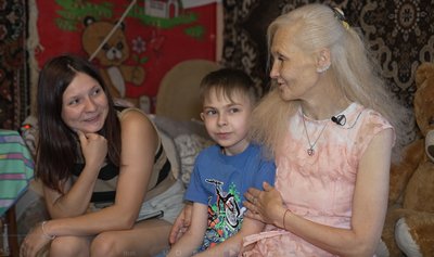"Мамо, мусить хтось іти — я йду": історія буковинки, троє синів якої на фронті "Мамо, мусить хтось іти — я йду": історія буковинки, троє синів якої на фронті