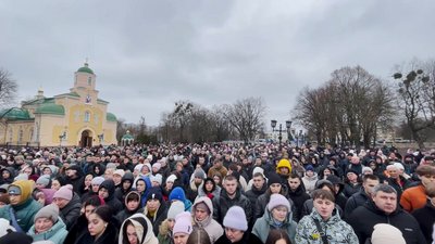 "Пацани, дуже вас не вистачатиме": у Прилуках поховали "Вовків да Вінчі" Євгенія Профатілова та Дениса Ткаченка "Пацани, дуже вас не вистачатиме": у Прилуках поховали "Вовків да Вінчі" Євгенія Профатілова та Дениса Ткаченка