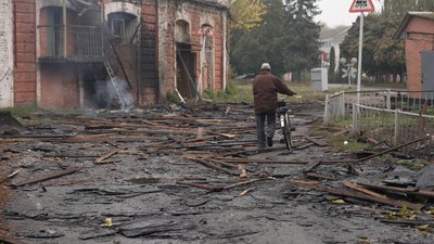 "До бомбосховища ледь встигли": що розповідають очевидці про атаки російських БпЛА на Ніжин "До бомбосховища ледь встигли": що розповідають очевидці про атаки російських БпЛА на Ніжин
