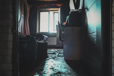 У Миколаєві триває ліквідація наслідків російського обстрілу 30 липня У Миколаєві триває ліквідація наслідків російського обстрілу 30 липня