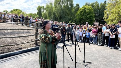 У Музеї просто неба під Києвом відновили 100-річний вітряк родом із Херсонщини У Музеї просто неба під Києвом відновили 100-річний вітряк родом із Херсонщини