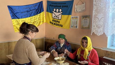 "Фронт без тилу нічого". Кулінарний батальйон села Жабокрич на Вінниччині четвертий рік готує для військових "Фронт без тилу нічого". Кулінарний батальйон села Жабокрич на Вінниччині четвертий рік готує для військових