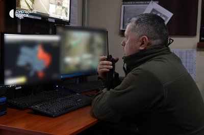 Працюють за власний кошт: як добровольчі формування захищають небо над Одещиною Працюють за власний кошт: як добровольчі формування захищають небо над Одещиною