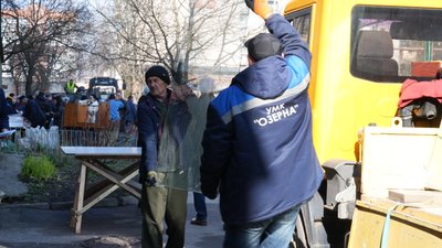 війна хмельницький, обстріл Хмельницького 22 березня, розбір завалів Хмельницький, скло