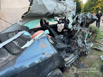 У Шостці через аварію двоє людей травмовані У Шостці через аварію двоє людей травмовані