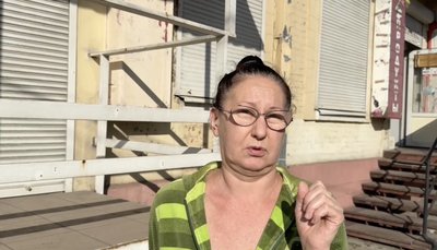 У Дніпрі триває масштабна пожежа. Дим видно з багатьох районів міста У Дніпрі триває масштабна пожежа. Дим видно з багатьох районів міста