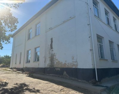 На Одещині директора підприємства підозрюють у привласненні понад 250 тисяч гривень під час ремонту школи