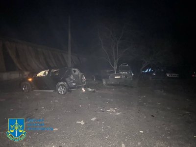 РФ атакувала безпілотниками Південне: пошкоджена інфраструктура, є поранені РФ атакувала безпілотниками Південне: пошкоджена інфраструктура, є поранені