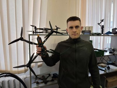 Теорія і тренувальні польоти: як працює школа FPV-пілотування в Луцьку і чого навчають Теорія і тренувальні польоти: як працює школа FPV-пілотування в Луцьку і чого навчають