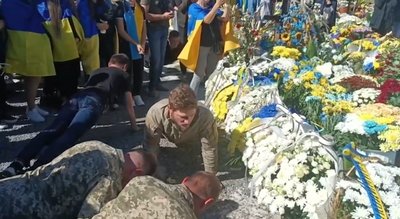 СПОГАДИ МАМИ ПРО РОЗВІДНИКА СПОГАДИ МАМИ ПРО РОЗВІДНИКА