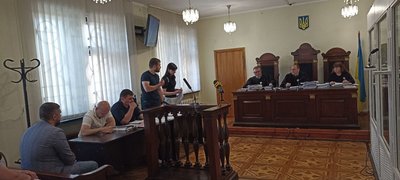 Апеляційний суд поклав обов'язки на в.о. голови Оліївської громади Житомирщини не спілкуватися зі свідками Апеляційний суд поклав обов'язки на в.о. голови Оліївської громади Житомирщини не спілкуватися зі свідками