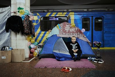 жителі харкова у метро жителі харкова у метро