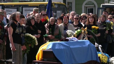 Загинули в бою на Донеччині: попрощалися із військовими Олександром Шворобом та Євгенієм Колодою у Рівному Загинули в бою на Донеччині: попрощалися із військовими Олександром Шворобом та Євгенієм Колодою у Рівному