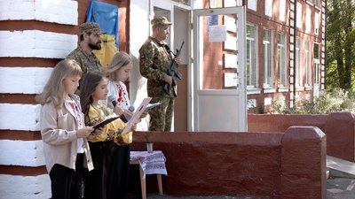 На Вінниччині на честь загиблого нацгвардійця відкрили меморіальну дошку