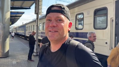 Затримки поїздів через атаку РФ: яка ситуація на вокзалі Дніпра Затримки поїздів через атаку РФ: яка ситуація на вокзалі Дніпра
