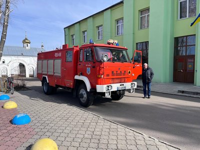 Шалигинська громада пожежна машина Шалигинська громада пожежна машина