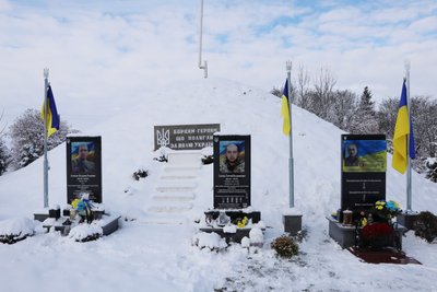Микола Голяш, ЗСУ, меморільні таблиці Микола Голяш, ЗСУ, меморільні таблиці