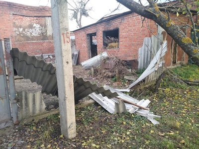 Пошкоджені споруди в Золочеві після удару РФ Пошкоджені споруди в Золочеві після удару РФ