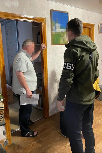 Виправдовували збройну агресію РФ: на Житомирщині оголосили підозру чотирьом прихильникам держави-агресора Виправдовували збройну агресію РФ: на Житомирщині оголосили підозру чотирьом прихильникам держави-агресора