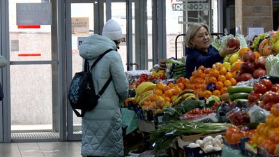 Мандарини на вінницьких ринках: що кажуть продавці та покупці про здорожчання цитрусових Мандарини на вінницьких ринках: що кажуть продавці та покупці про здорожчання цитрусових