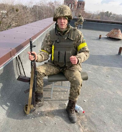 «Побратими несли пораненого 7 кілометрів»: історія 23-річного оператора БпЛА Миколи «Бармена» «Побратими несли пораненого 7 кілометрів»: історія 23-річного оператора БпЛА Миколи «Бармена»