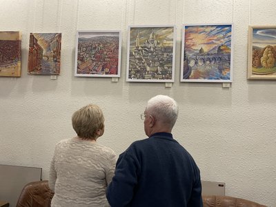 "Світ одним поглядом": відкрилася виставка архітектора Олександра Карачанського у Рівному "Світ одним поглядом": відкрилася виставка архітектора Олександра Карачанського у Рівному