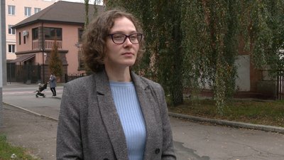 Тріщини, патьоки на стінах та недороблені відкоси: який вигляд після ремонту має будинок на Чорновола у Чернігові Тріщини, патьоки на стінах та недороблені відкоси: який вигляд після ремонту має будинок на Чорновола у Чернігові