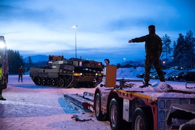 Вісім танків "Леопард" від Норвегії вже в Україні Вісім танків "Леопард" від Норвегії вже в Україні
