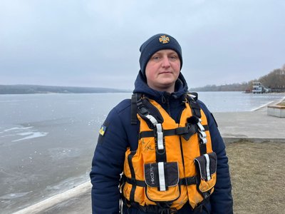 рятувальник, дснс, Микола Фарелюк, тернопіль, лід, крига рятувальник, дснс, Микола Фарелюк, тернопіль, лід, крига