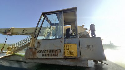 У лісництві на Чернігівщині безпілотник влучив у склад: пошкоджена техніка У лісництві на Чернігівщині безпілотник влучив у склад: пошкоджена техніка