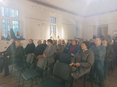Презентували документальний фільм «Резиденція. Код єднання» про Чернівецький університет у Рівному Презентували документальний фільм «Резиденція. Код єднання» про Чернівецький університет у Рівному