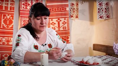 Писанка Чернігівщини: чим вона особлива та які кольори їй притаманні Писанка Чернігівщини: чим вона особлива та які кольори їй притаманні