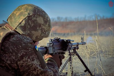 Новий підхід до навчання: у бригаді "Червоній Калині" тестують навички новобранців через змагання Новий підхід до навчання: у бригаді "Червоній Калині" тестують навички новобранців через змагання