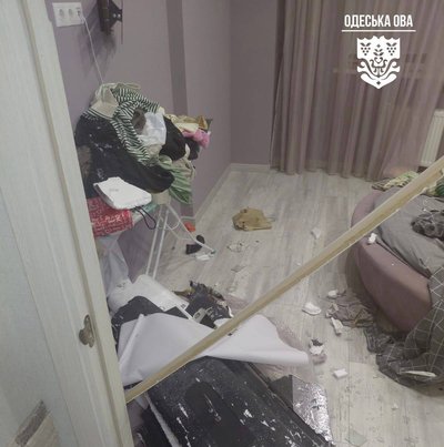 В Одесі внаслідок атаки БпЛА пошкоджені житлові багатоповерхівки: постраждалих немає В Одесі внаслідок атаки БпЛА пошкоджені житлові багатоповерхівки: постраждалих немає