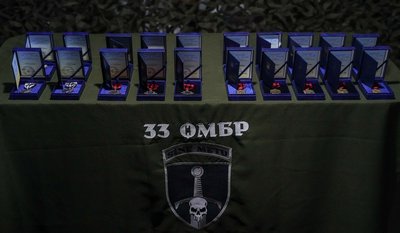 Військового із Закарпаття Артема нагородили відзнакою "Хрест Хоробрих" Військового із Закарпаття Артема нагородили відзнакою "Хрест Хоробрих"