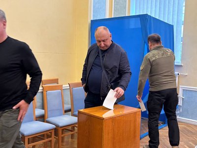 Депутати обрали голову Черкаської облради, яка рік функціонувала без керівника Депутати обрали голову Черкаської облради, яка рік функціонувала без керівника