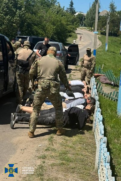 "Рекордні 47 "туристів": на Одещині викрили схему переправлення військовозобовʼязаних через держкордон "Рекордні 47 "туристів": на Одещині викрили схему переправлення військовозобовʼязаних через держкордон