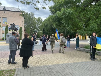 "Шлях пам'яті": на Черкащині двоє волонтерів організували піший марафон "Шлях пам'яті": на Черкащині двоє волонтерів організували піший марафон
