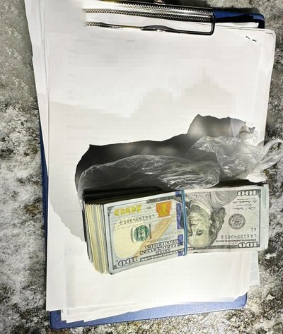 У Житомирі судитимуть адвокатку, яка за 30 тисяч доларів обіцяла підозрюваному пом’якшення покарання У Житомирі судитимуть адвокатку, яка за 30 тисяч доларів обіцяла підозрюваному пом’якшення покарання