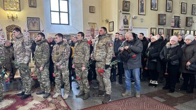 У Полтаві прощаються із воїнами Іваном Вербичем та Валентином Журбою