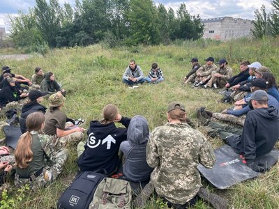 Вишкіл для молоді, вишкіл пам'яті Дмитра Хоми, позивний Фантом", тренування, Тернопільщина, липень 2025 Вишкіл для молоді, вишкіл пам'яті Дмитра Хоми, позивний Фантом", тренування, Тернопільщина, липень 2025