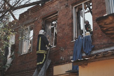 Холодногірський район був під ударом дронів 7 липня: фото руйнувань Холодногірський район був під ударом дронів 7 липня: фото руйнувань