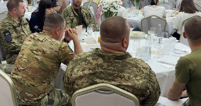 Авторські страви та аукціон: шеф-кухарі зібрали понад мільйон гривень для ЗСУ Авторські страви та аукціон: шеф-кухарі зібрали понад мільйон гривень для ЗСУ