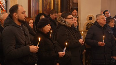"Це найкраща людина, яку я знала". У Дніпрі прощаються із загиблим військовим Миколою Дзяком