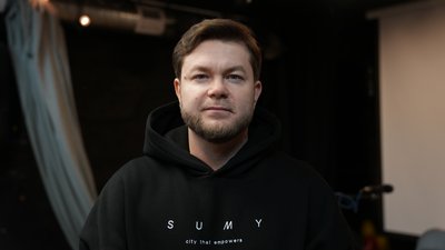 “Його життя через це триває”: у Сумах відбувся вечір пам’яті Євгенія Маркарова “Його життя через це триває”: у Сумах відбувся вечір пам’яті Євгенія Маркарова