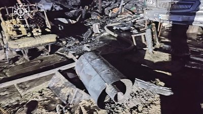 На Одещині горіли будівля та автомобіль На Одещині горіли будівля та автомобіль