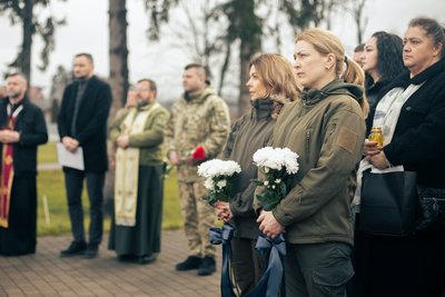 У Мукачеві вшанували пам'ять полеглих героїв у бою під Крутами У Мукачеві вшанували пам'ять полеглих героїв у бою під Крутами
