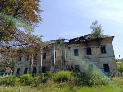 У палаці Красицьких у Володимирці на Рівненщині впав дах У палаці Красицьких у Володимирці на Рівненщині впав дах