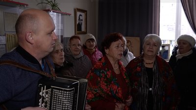 "Говорити правду всім бульдогам": 90 років з дня народження черкаського поета Василя Симоненка "Говорити правду всім бульдогам": 90 років з дня народження черкаського поета Василя Симоненка